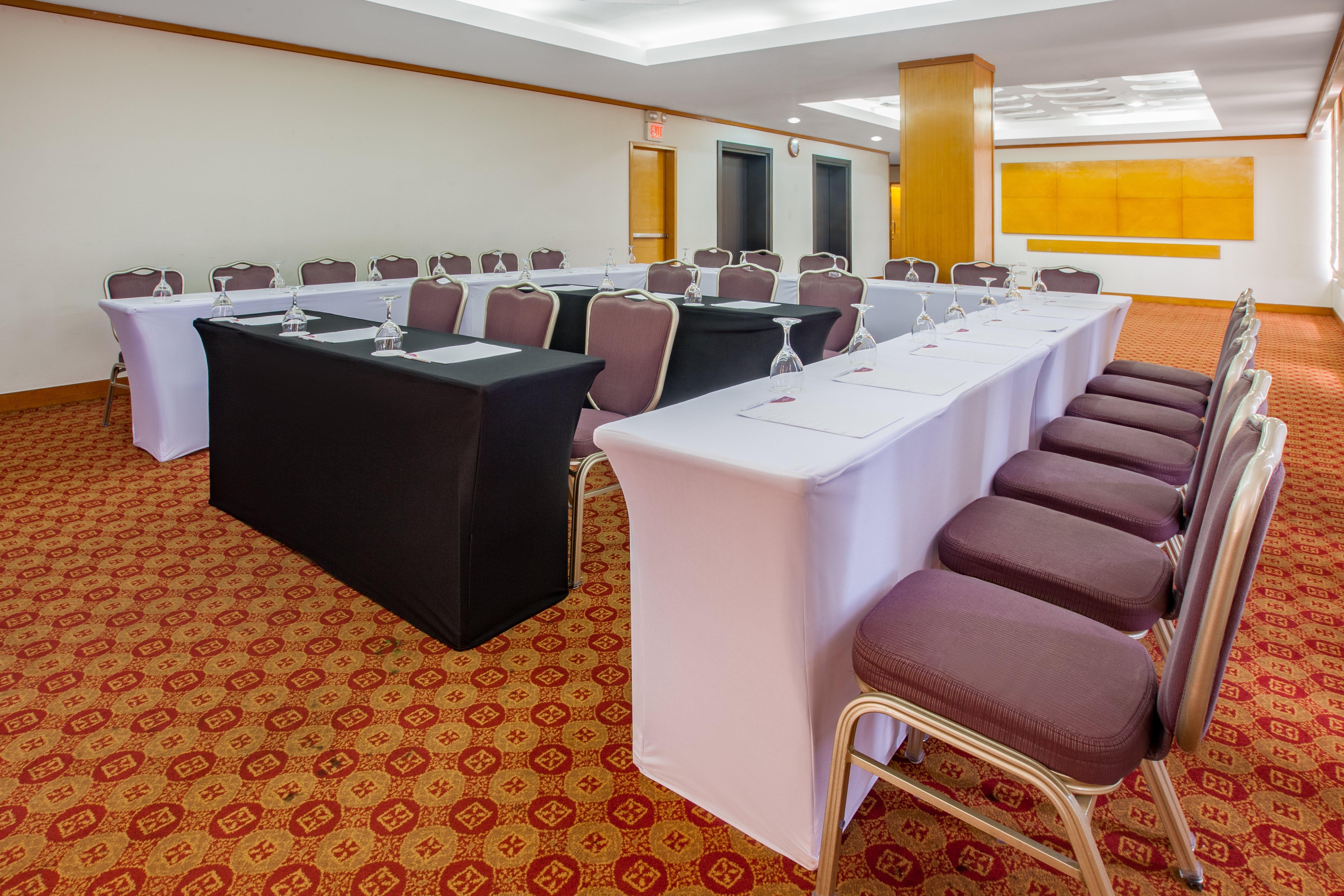 Crowne Plaza Managua By Ihg Hotel Exterior photo